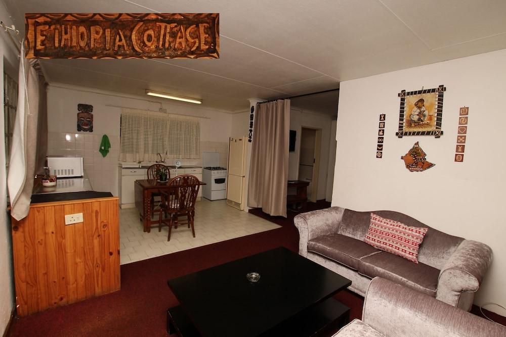 GL Cottages Interior