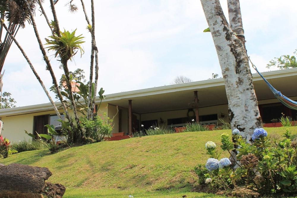 Establo Arenal Lodge