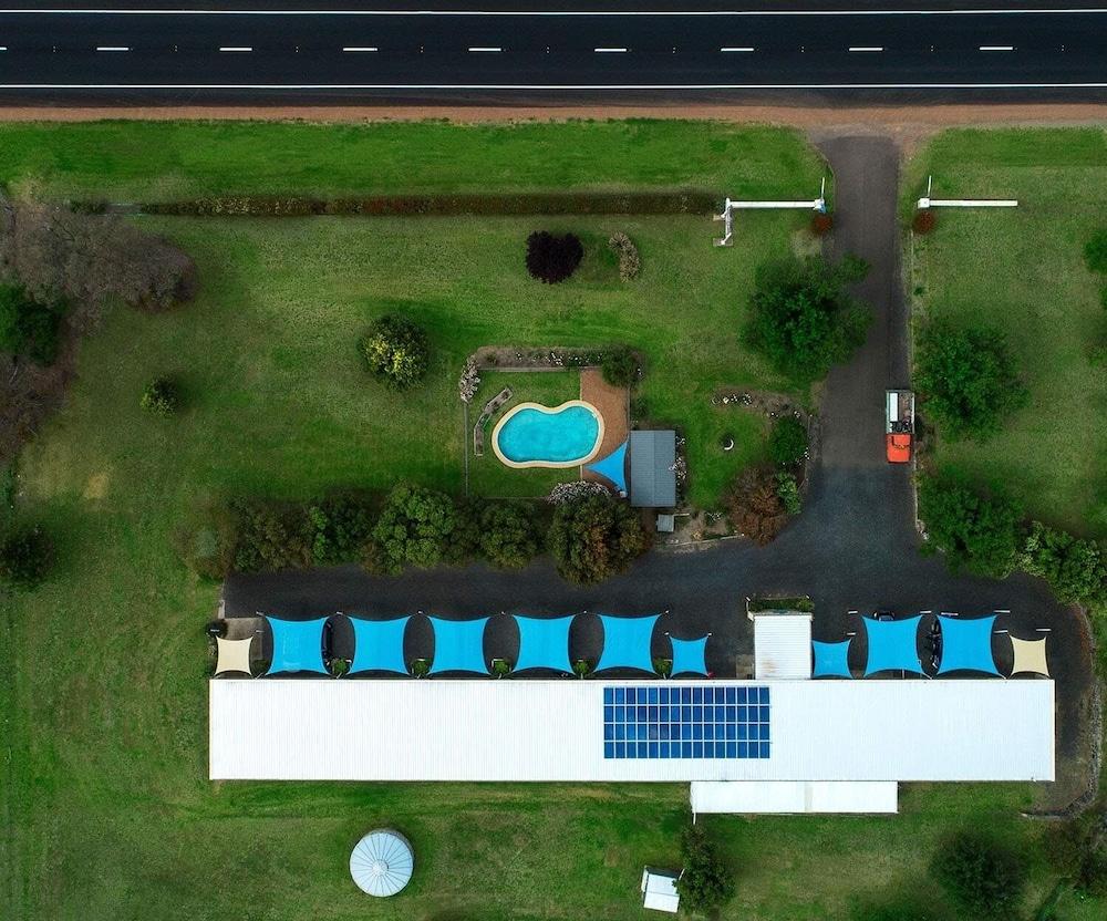 Valley View Motel Featured Image
