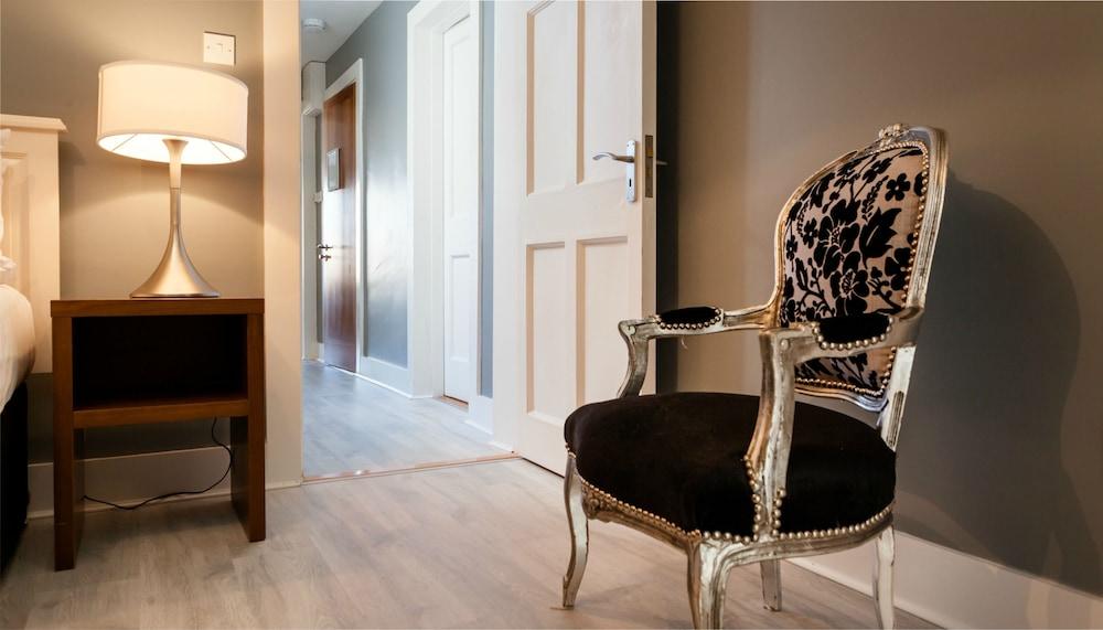 دورسيت أبارتمنتس باي ذا كي كولشكن الردهة