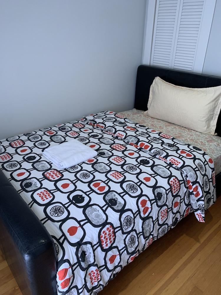 West Point Grey Guest House  UBC Room
