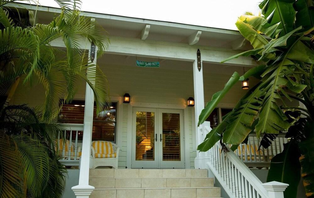 The Caribbean Resort Canary Island Palm South