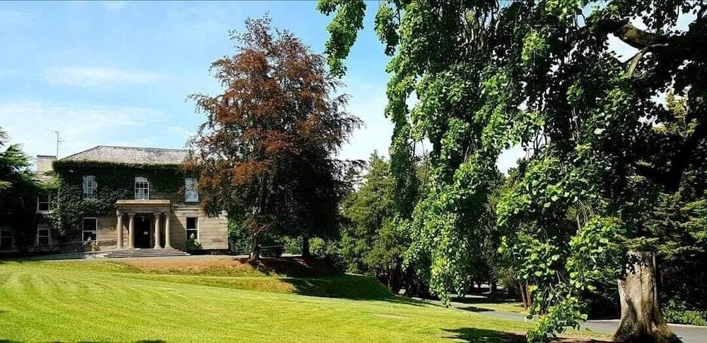 بيلمونت هاوس هوتل