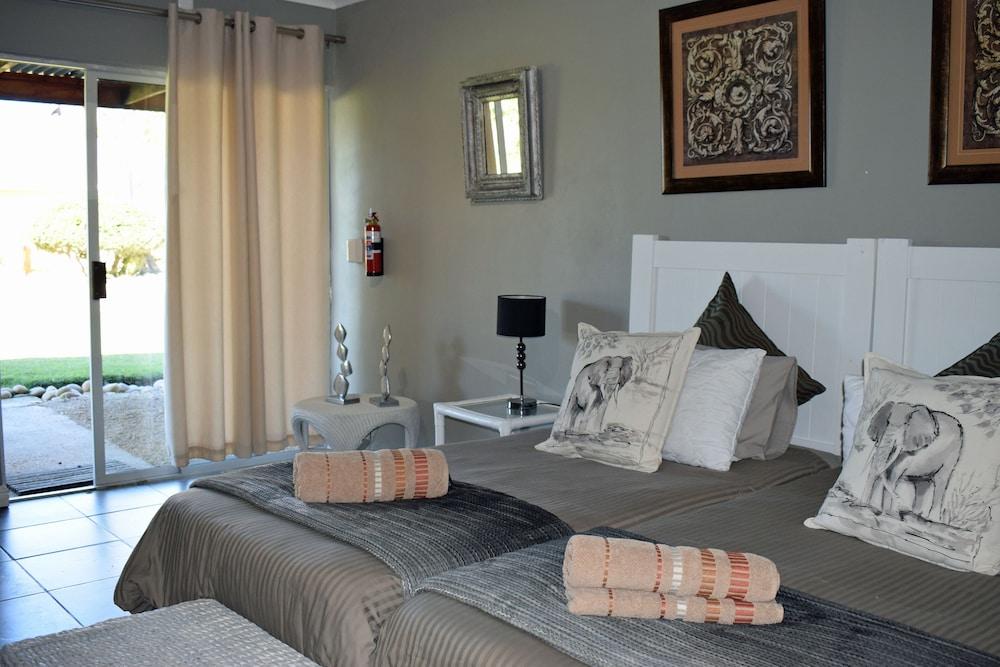 Tenikwa Nature Lodge and Family Suites