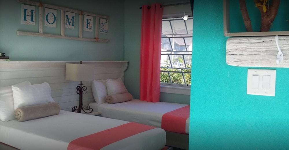Carla's Cottage Room