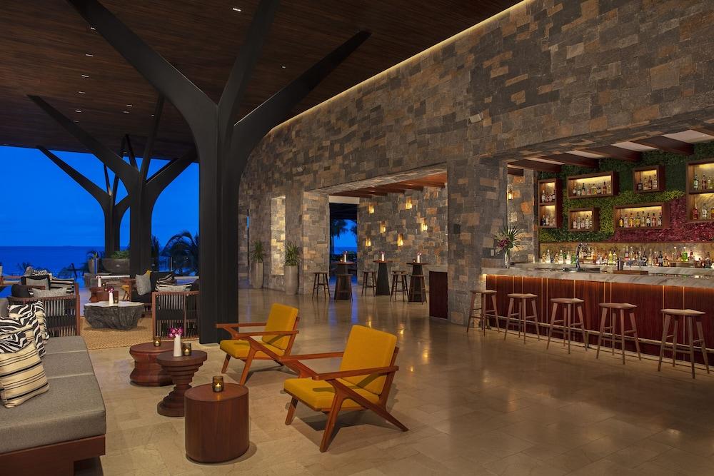 Dreams Natura Resort & Spa - All Inclusive Lobby Lounge