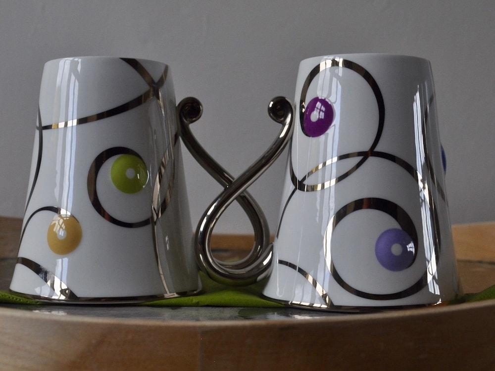 تشيكر كوتيدج بد آند بريكفاست أخرى