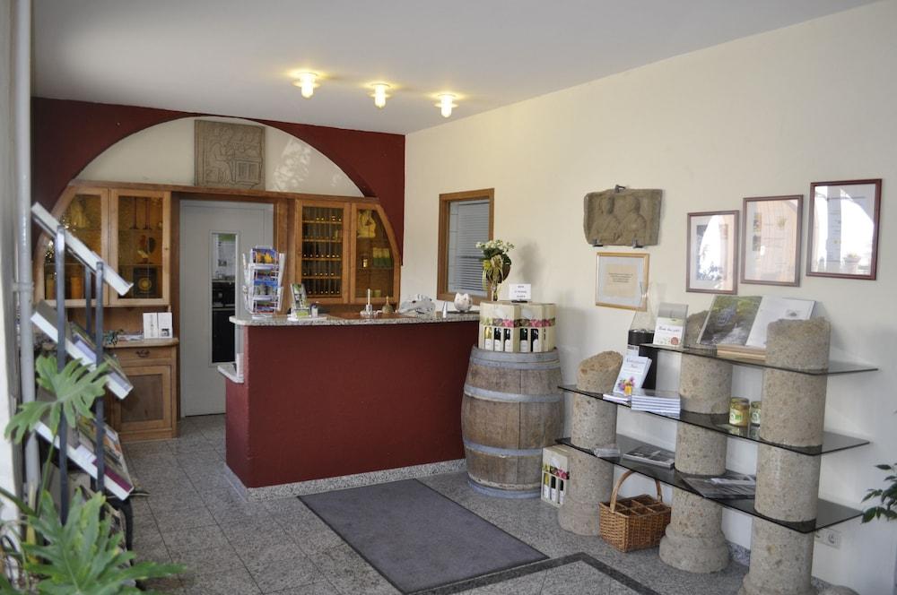 Hotel-Weingut Karlsmühle