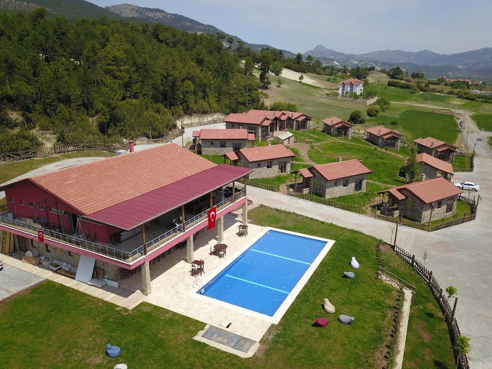 Cameli Tas Konaklar Outdoor Pool