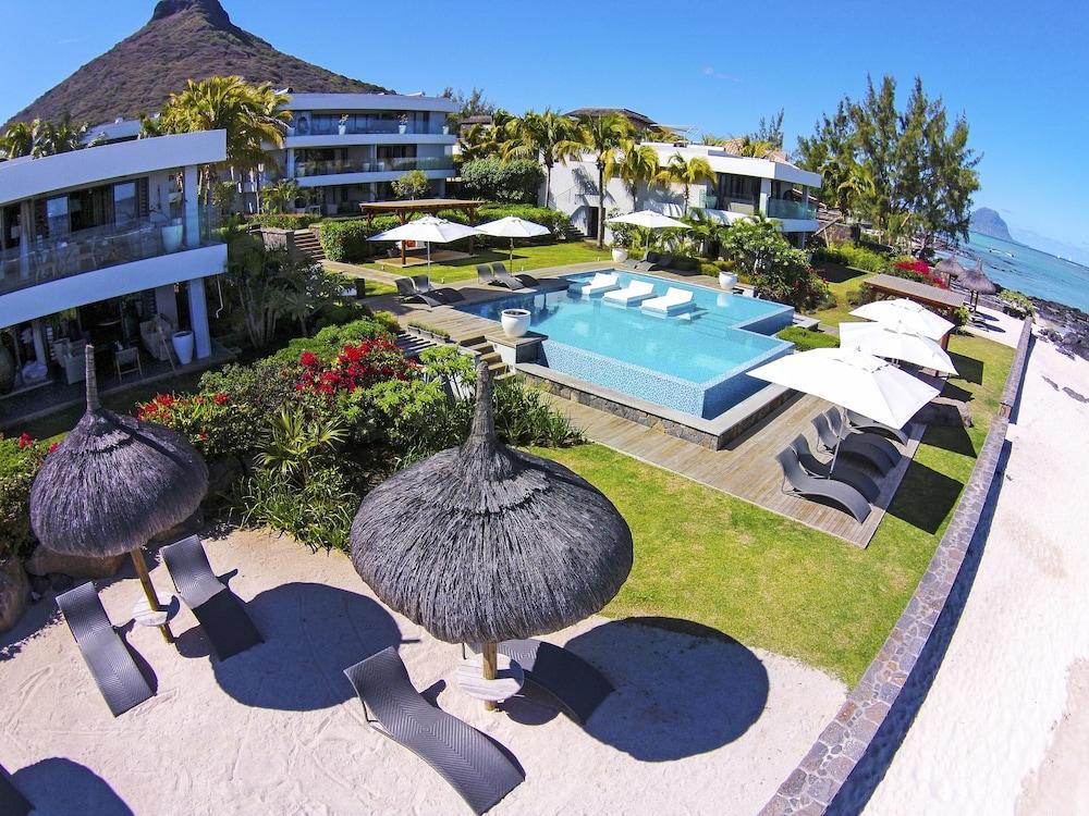 Leora Beach by Horizon Holidays