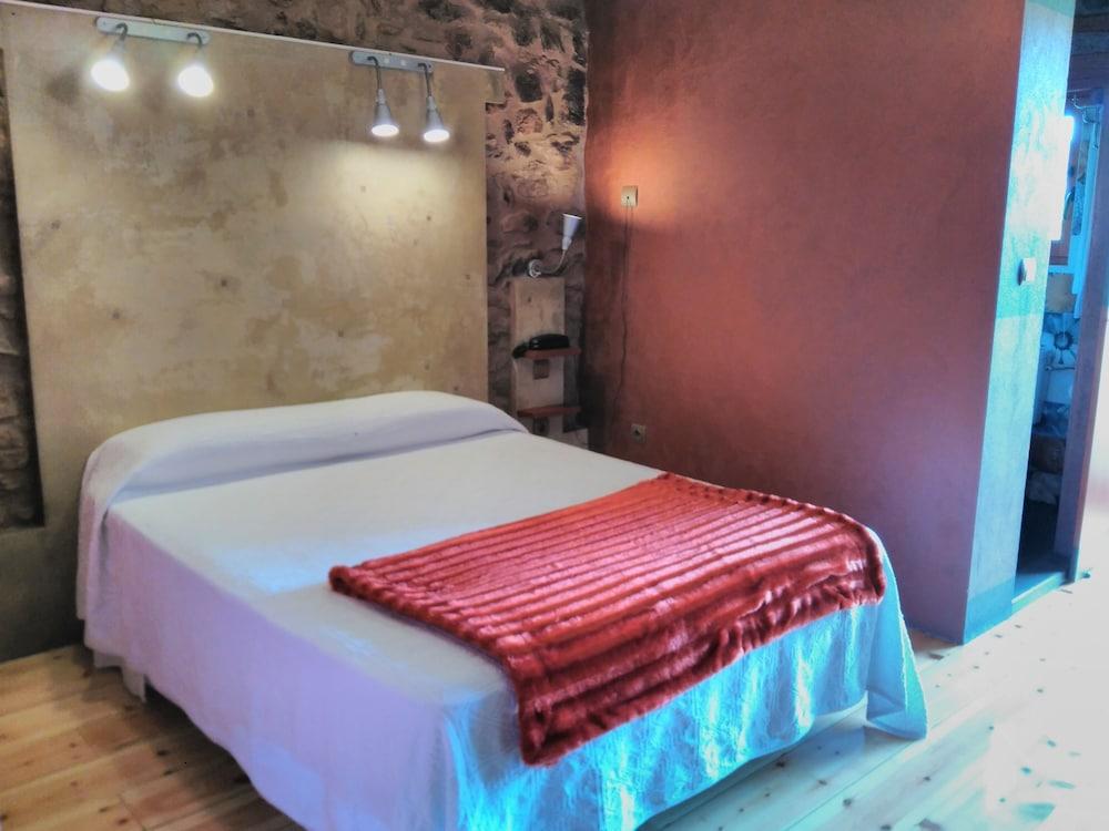 Casona Camino de Hoz Room