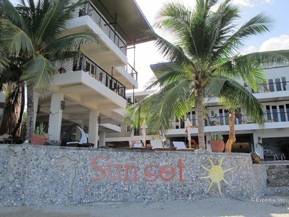 Sunset at Aninuan Beach Resort Exterior