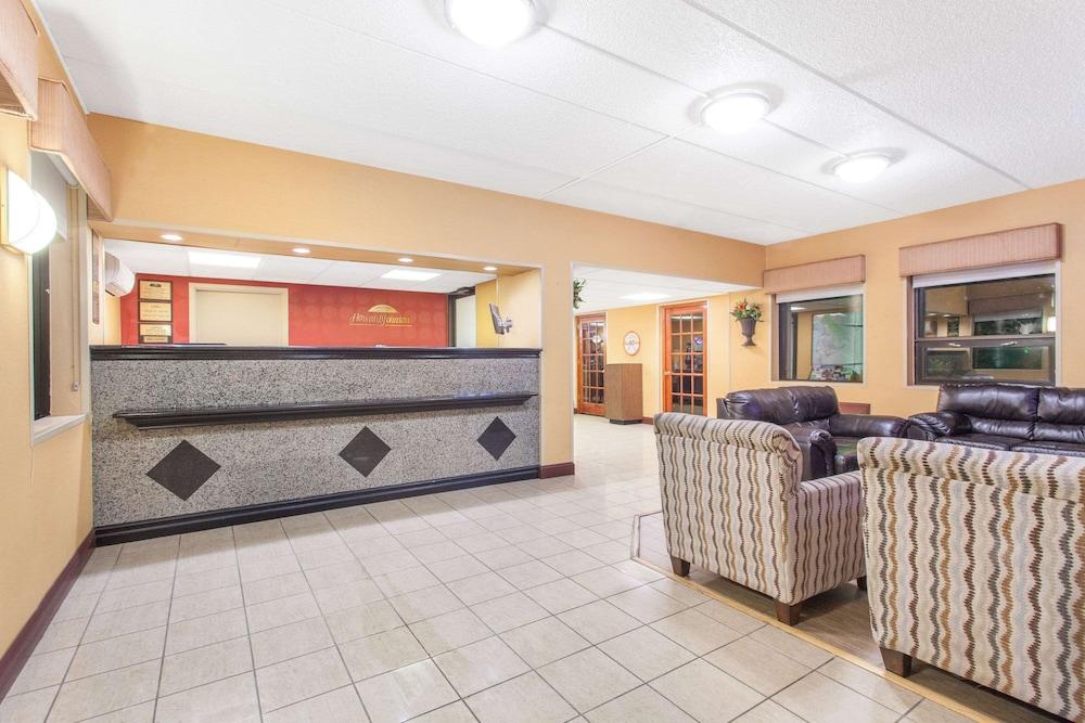 هاورد جونسون باي ويندام سوفرن الردهة