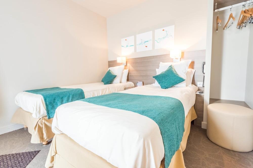 بي آند بي هوتل أنماس إيست