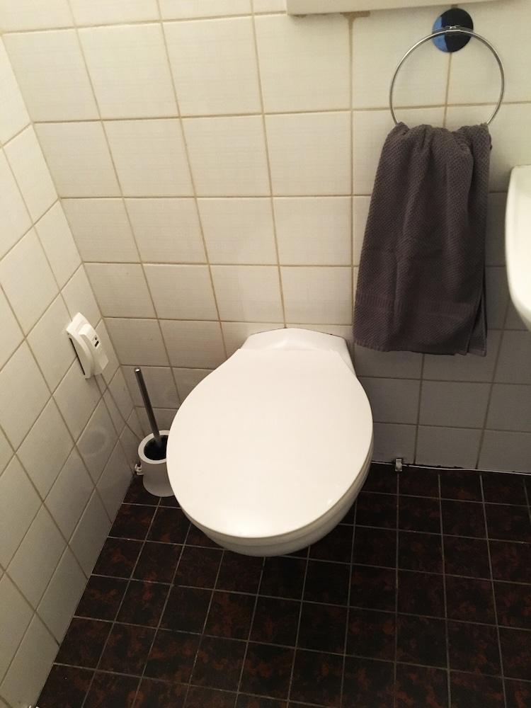 Treetown Bathroom