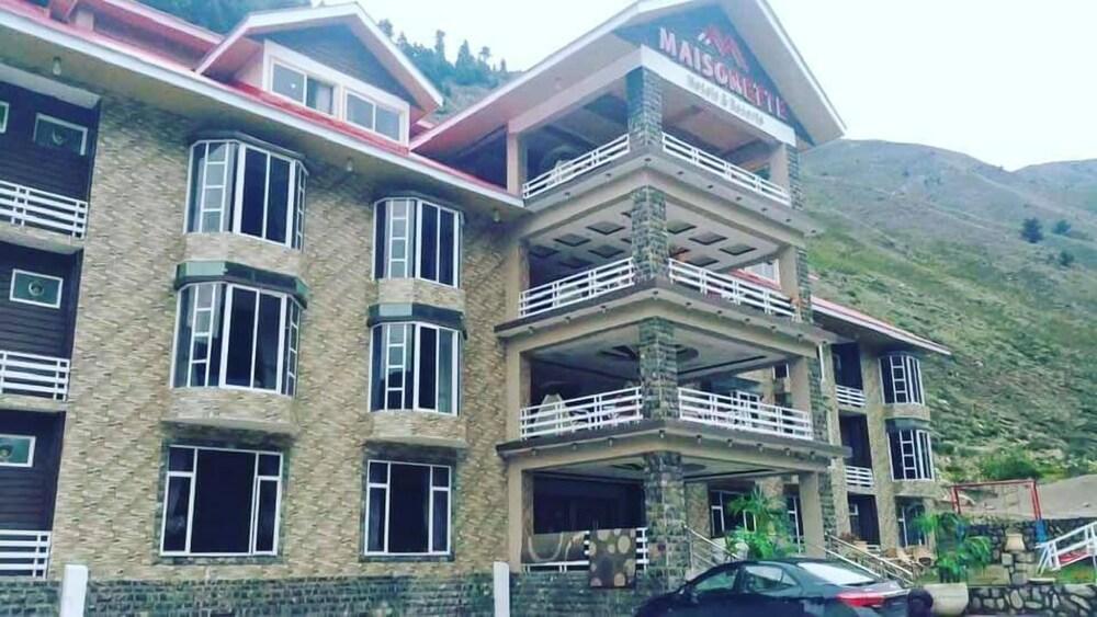 مايزونيت هوتلز آند ريزورتس ناران