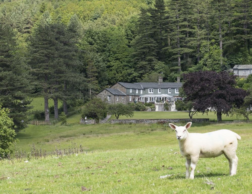 Ravenstone Lodge