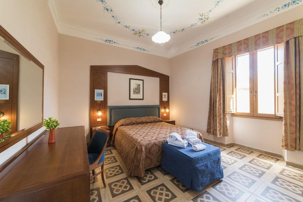 أفيتاكاميري أل سيميناريو