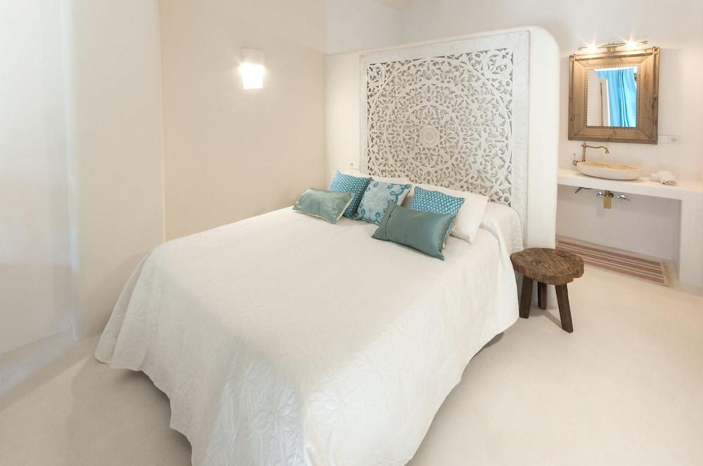 Boho Suites Denia Guestroom