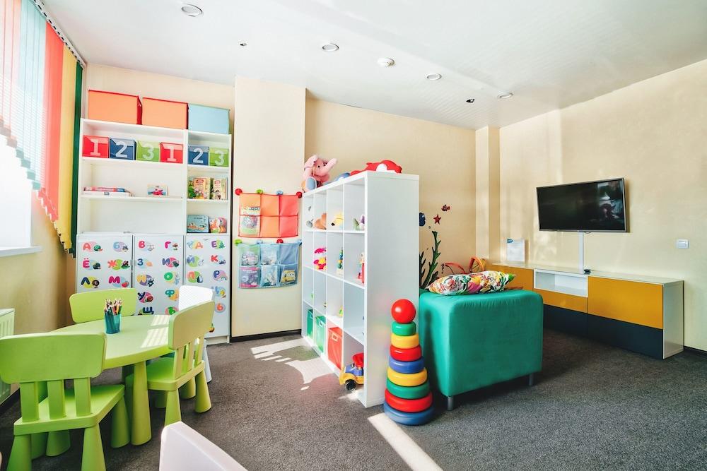 Atlantic by Usta Hotels Game Room