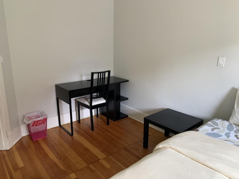 West Point Grey Guest House  UBC Room