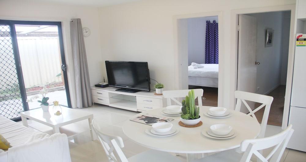3 Bedroom cozy holiday home