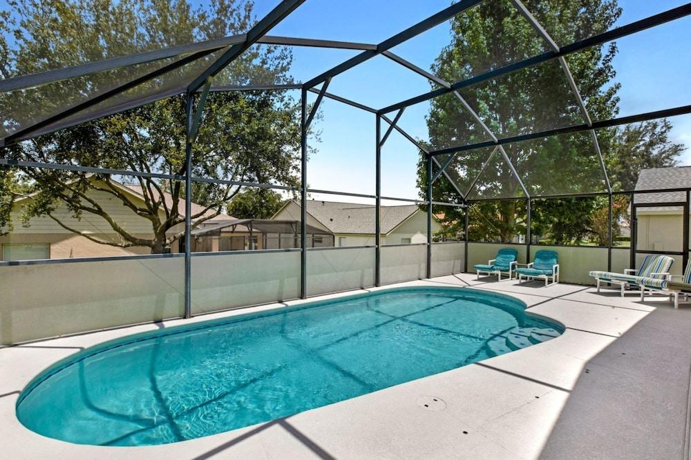 Modern 4 bed Home With own Private Pool Close to Disney - 253 Waterslide
