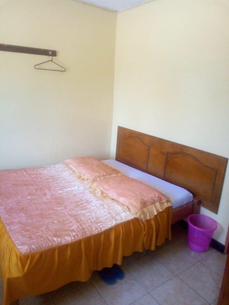 Kikuyu Guest House Room
