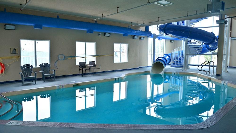 Holiday Inn Express Hotel & Suites Hinton by IHG Indoor Pool