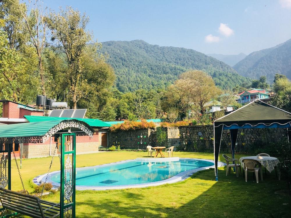 Tatva Bir Tents and Hotel