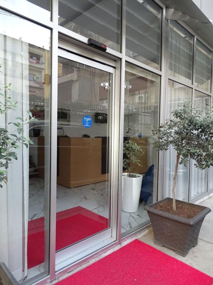 Signature Idea Hotel Exterior