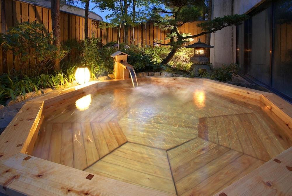 Tsukagoshiyashichibee Spa