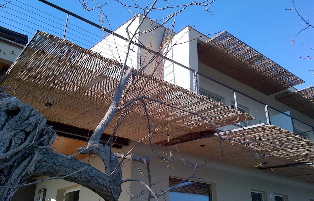 بوتيك هوتل أوتشي سيلفاتيتشي تفاصيل الفندق من الخارج