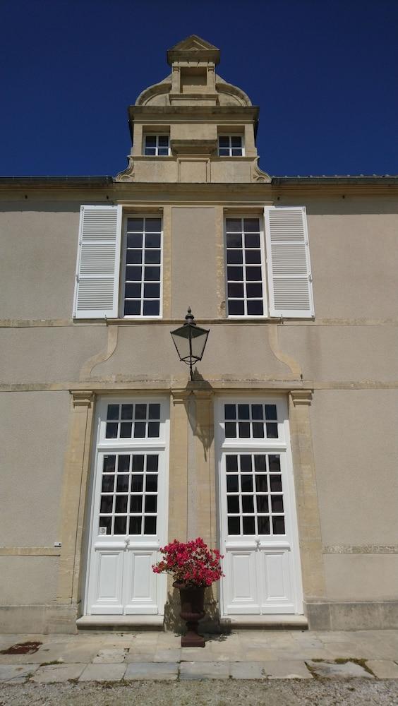 Manoir de Conjon Exterior