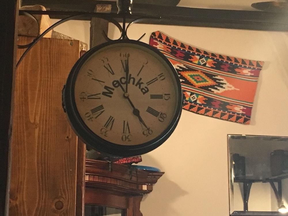 سيفين جينيريشنز واينري هوتل آند سبا الردهة