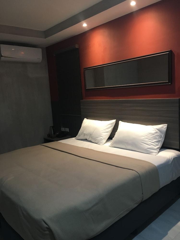 Express Inn - Osmeña Featured Image