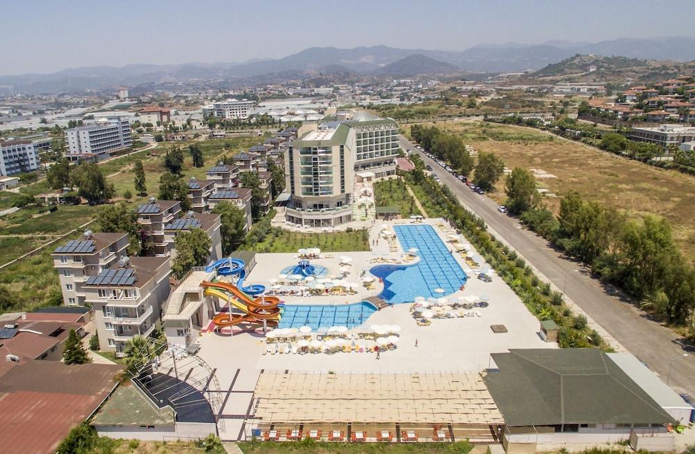 Hedef Beach Resort & Spa Hotel - All Inclusive Featured Image