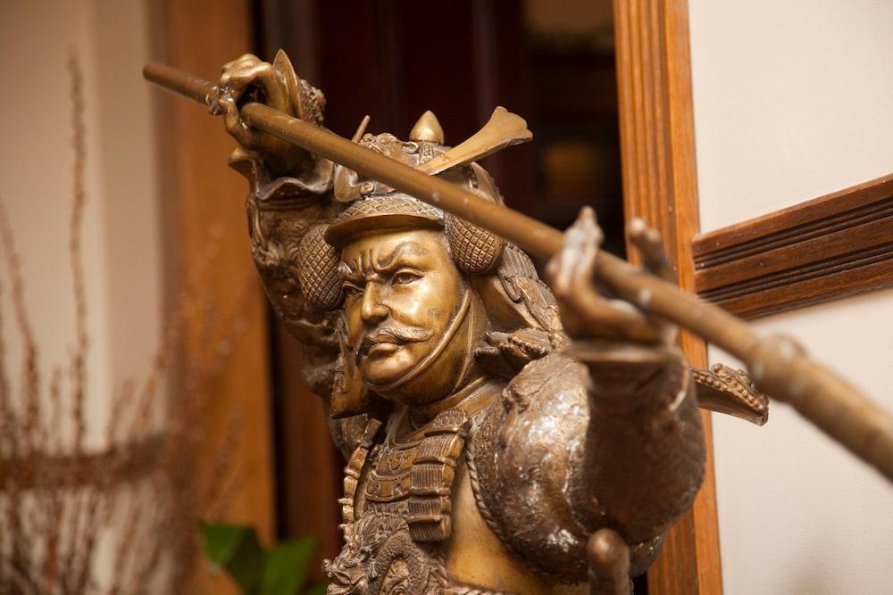 بيل مانشين آن إليجنت بيد آند بريكفاست الردهة