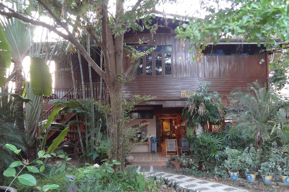 At Home Sukhothai