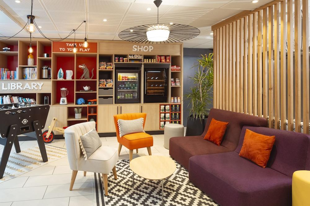Aparthotel Adagio Access Dijon République Lobby Sitting Area