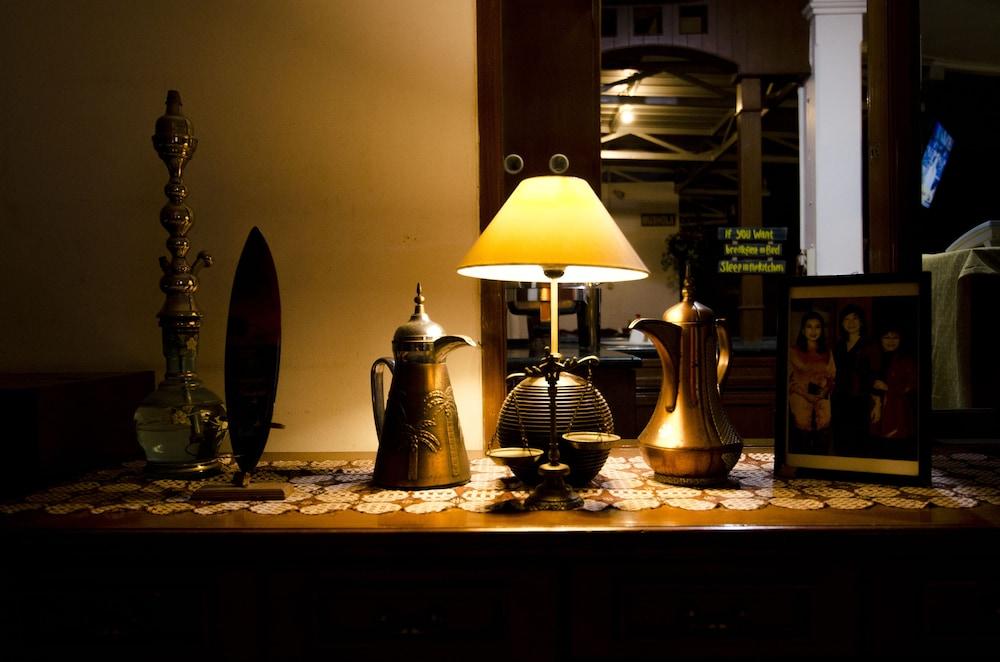 فورا جست هاوس تامان لينجكار تفاصيل الفندق من الداخل