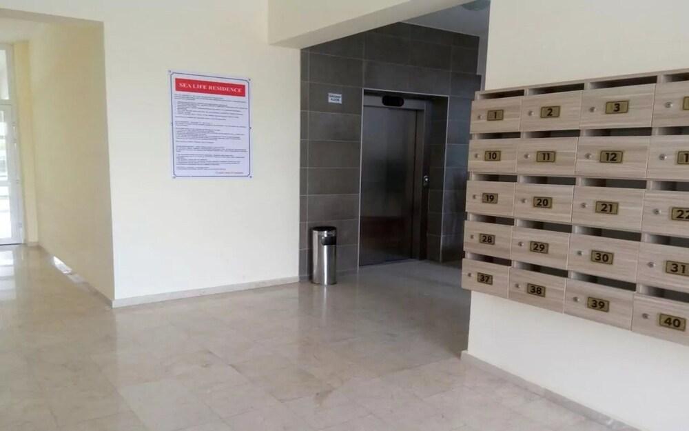 ستوديو ويذ بول فيو آت لونج بيتش الفندق من الداخل