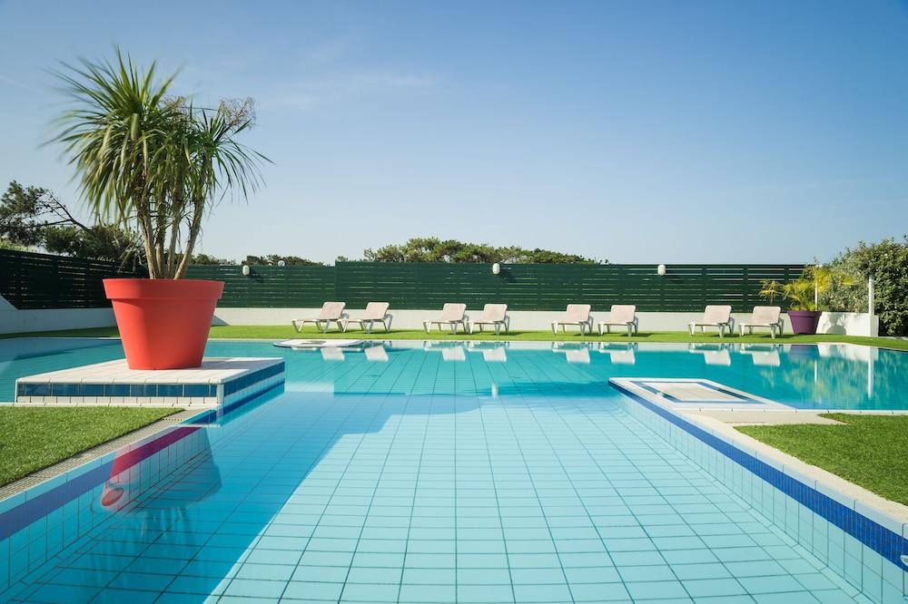Hôtel Atlanthal Outdoor Pool