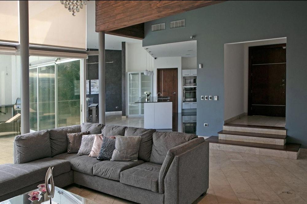 Escazu Mansion With Private Pool Lobby