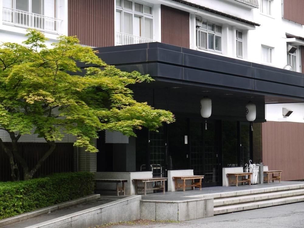 Tsukagoshiyashichibee Exterior