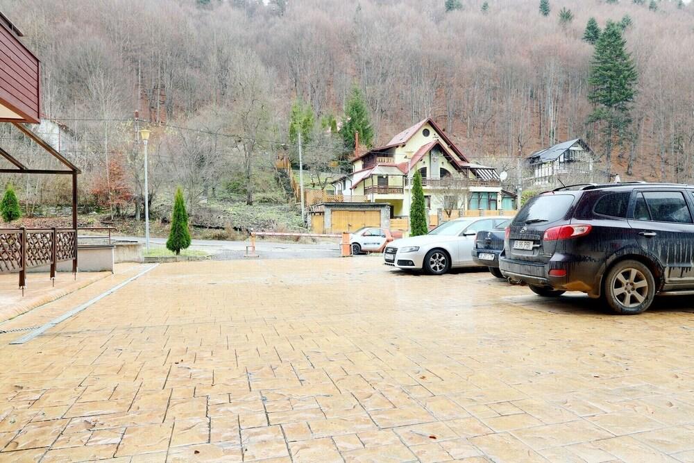 Vlad Studio Exterior
