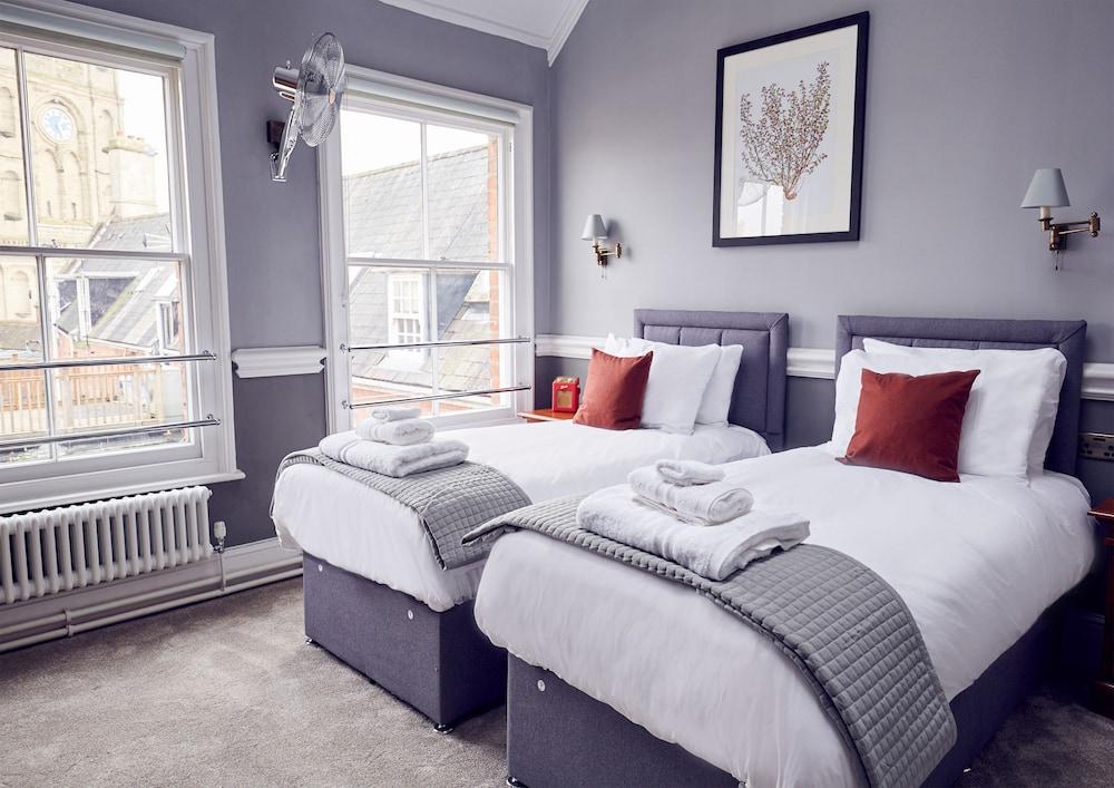 ذي أولد كوفي تافيرن غرفة