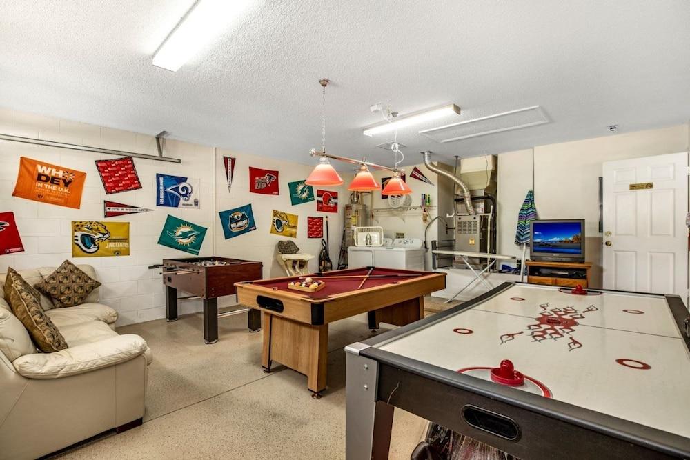 Modern 4 bed Home With own Private Pool Close to Disney - 253 Game Room