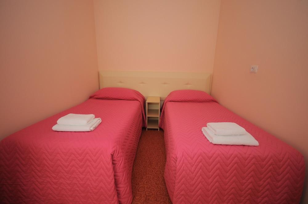 Signature Idea Hotel Room