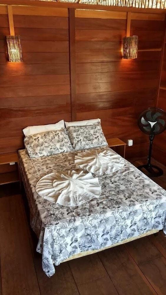 Atins Bangalôs Room